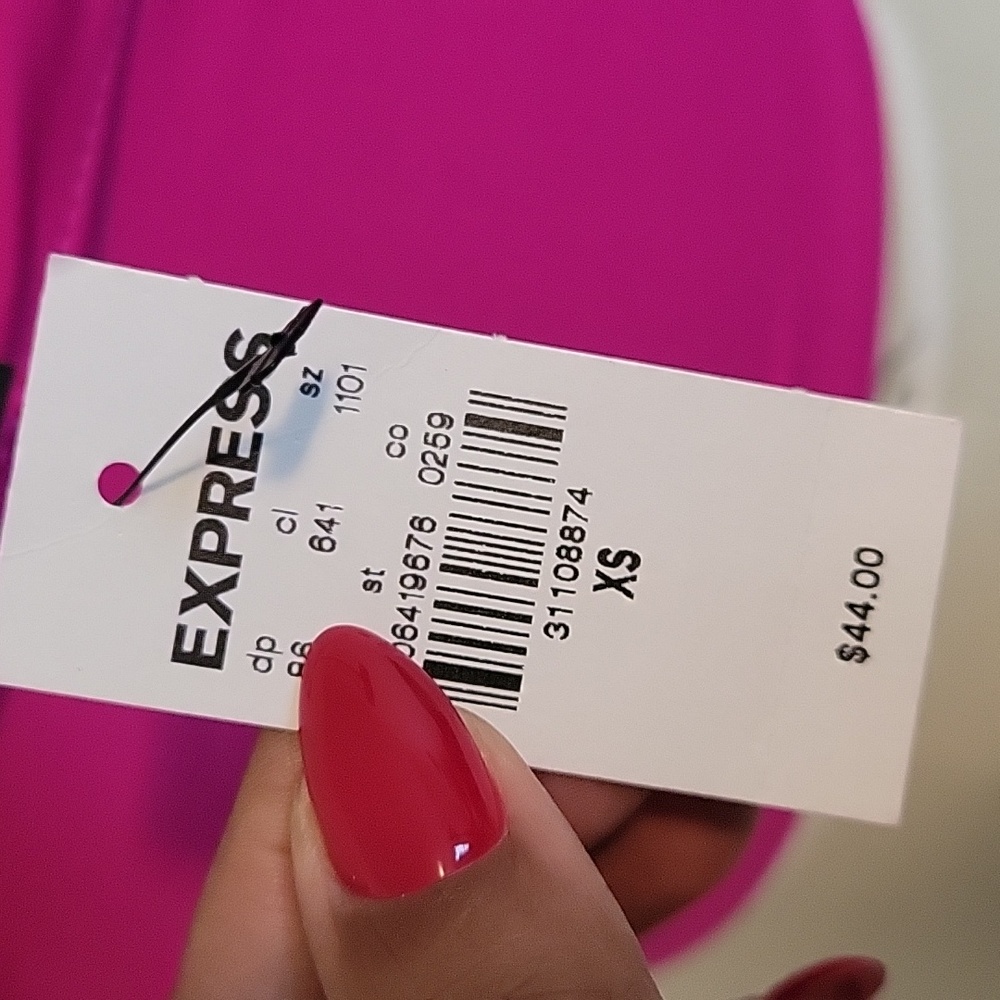 Pink Express Crop Top - Picture 7 of 8